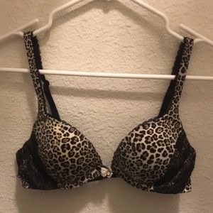 Body by Victoria Victoria’s Secret Bra